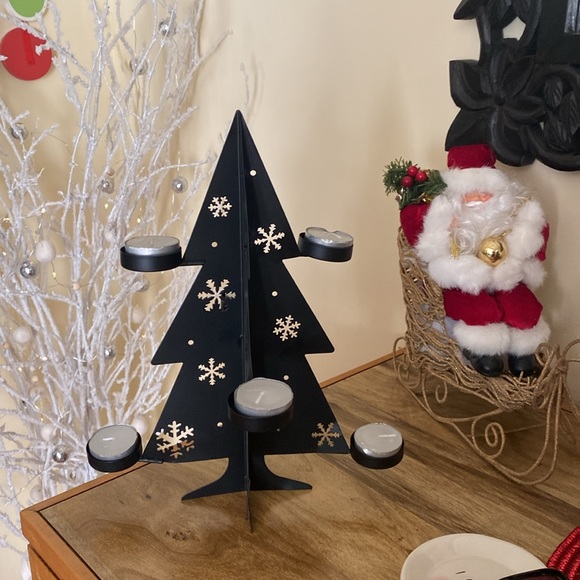 None Other - Black Metal Tree With 6 Tea Light Candles